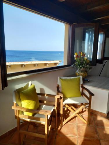 Summer Dream La Casa Sul Mare — 4-Star Luxury Hotel in Trappeto, Italy