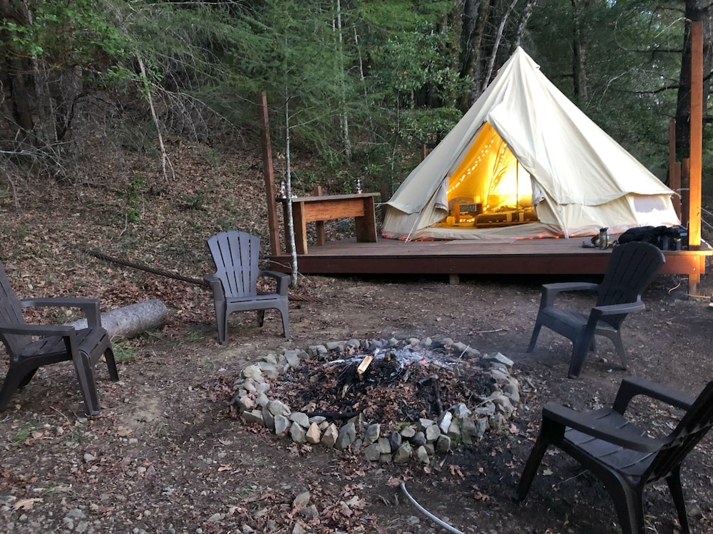 Mendocino Magic - last minute hotel in Laytonville