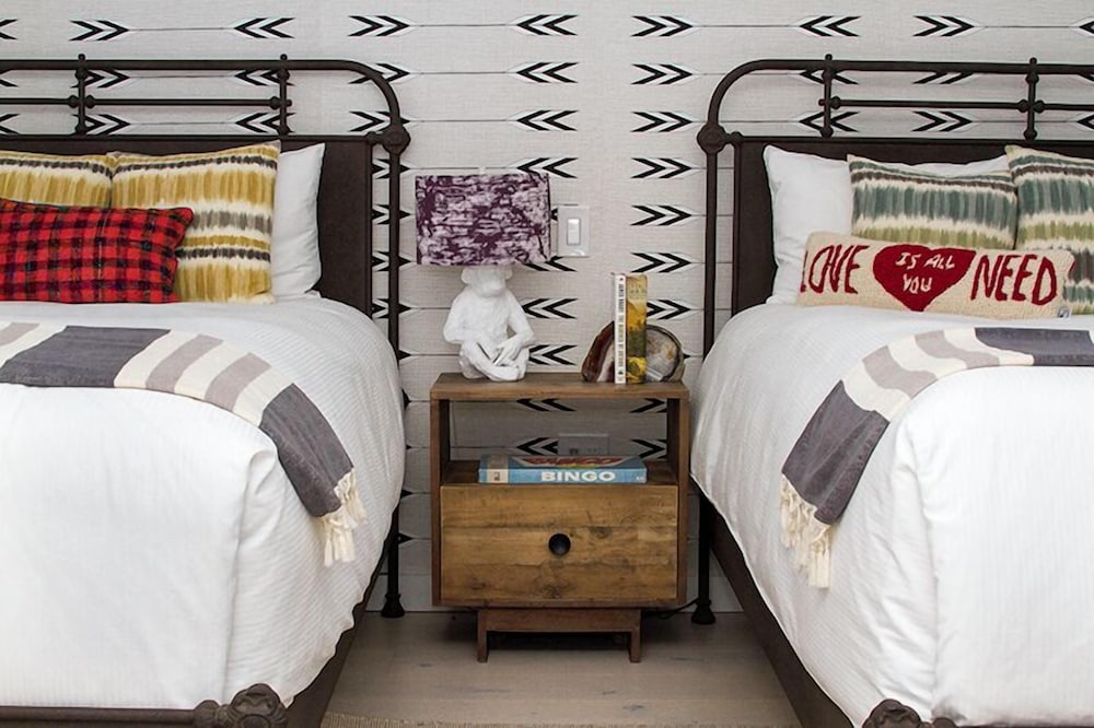 Hotel Dylan - photo 9