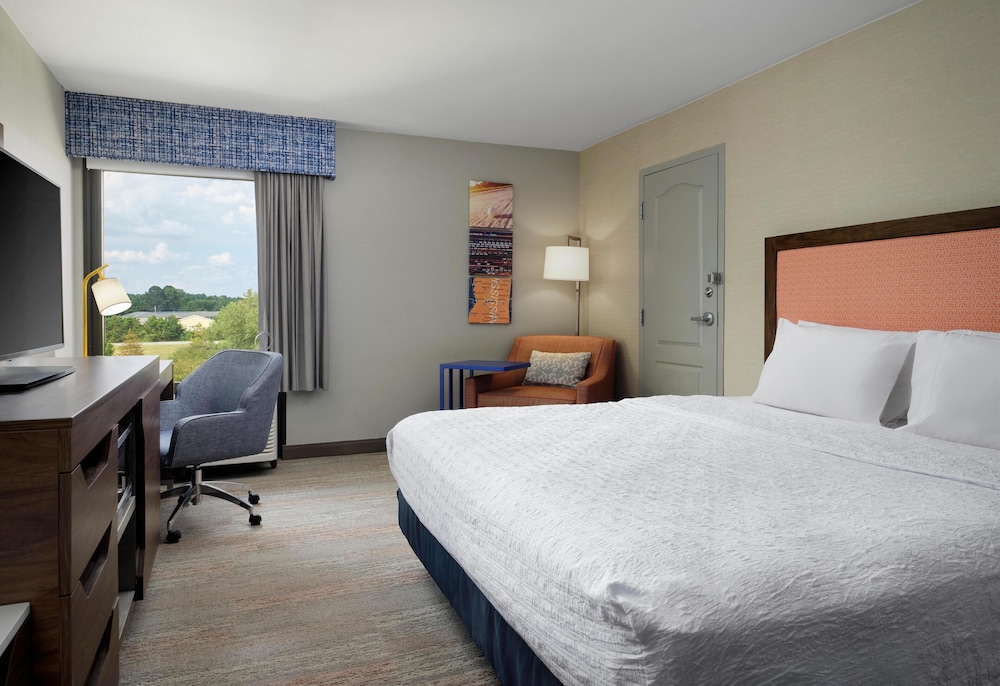 Hampton Inn Meridian - photo 13