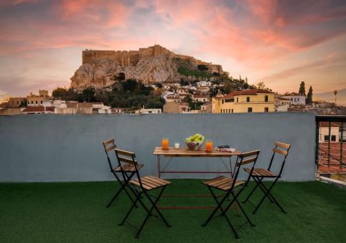Plaka Apartment with Terrace View — 4-Star Luxury Hotel in Athens, Greece