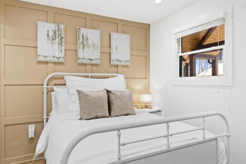 The Morris at The Rise Retreat in Elkins, United States