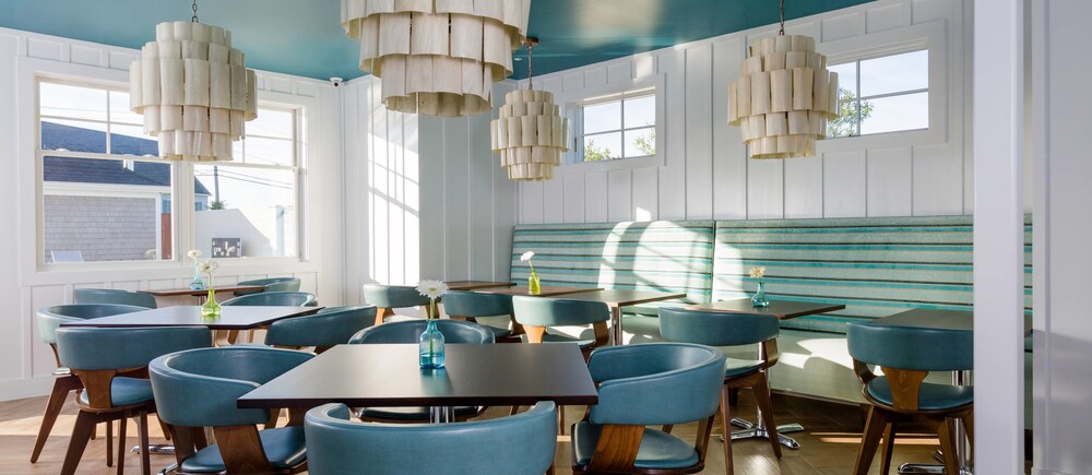 The Break Hotel - photo 46