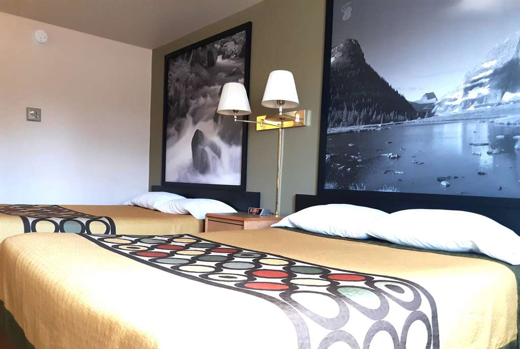 Super 8 by Wyndham Hamilton - photo 7