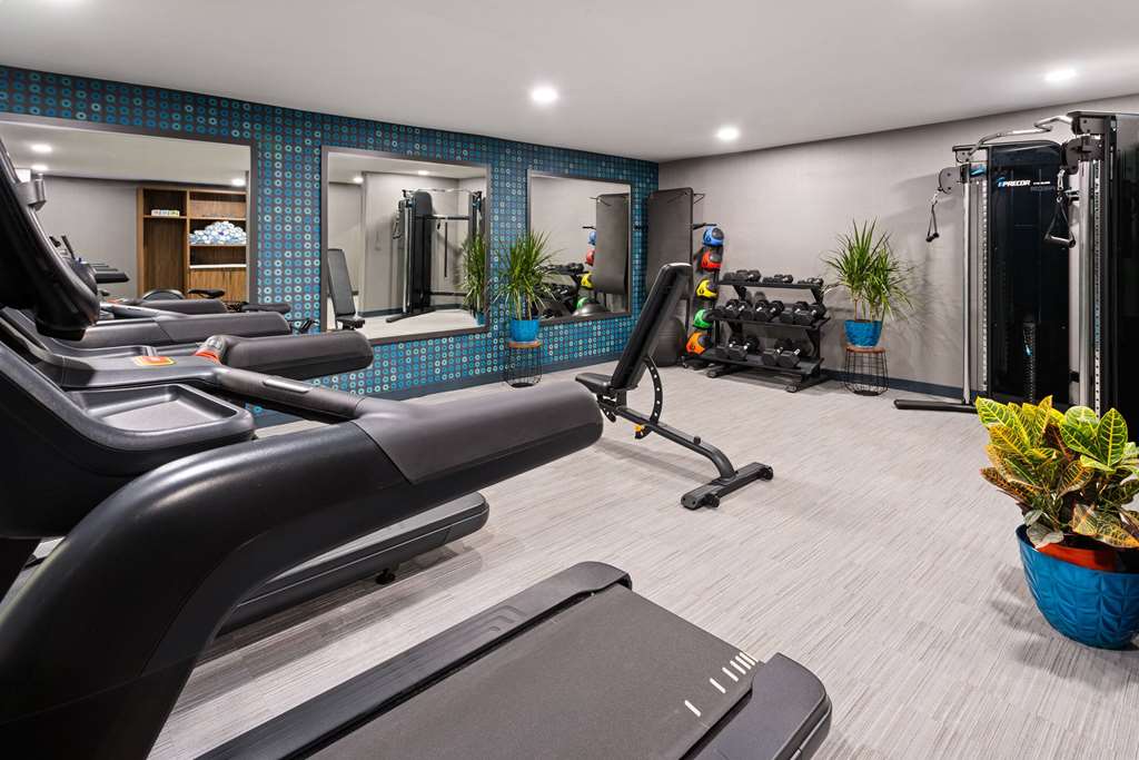 La Quinta Inn & Suites by Wyndham Memphis I 240 - photo 9