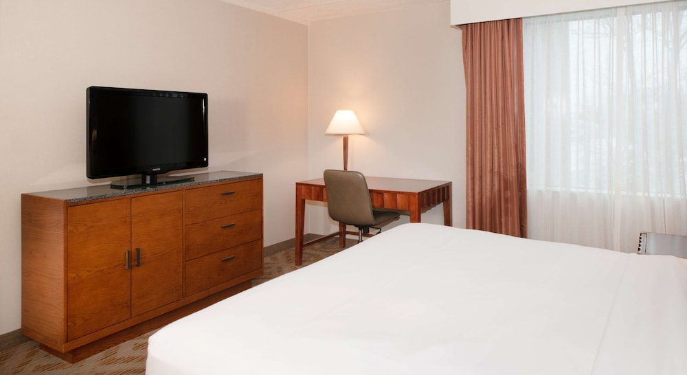DoubleTree by Hilton Philadelphia West - photo 25