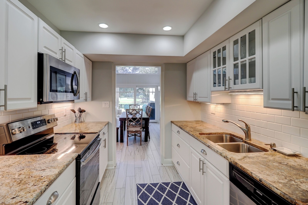 82 Fairway Lane at The Sea Pines Resort - photo 6