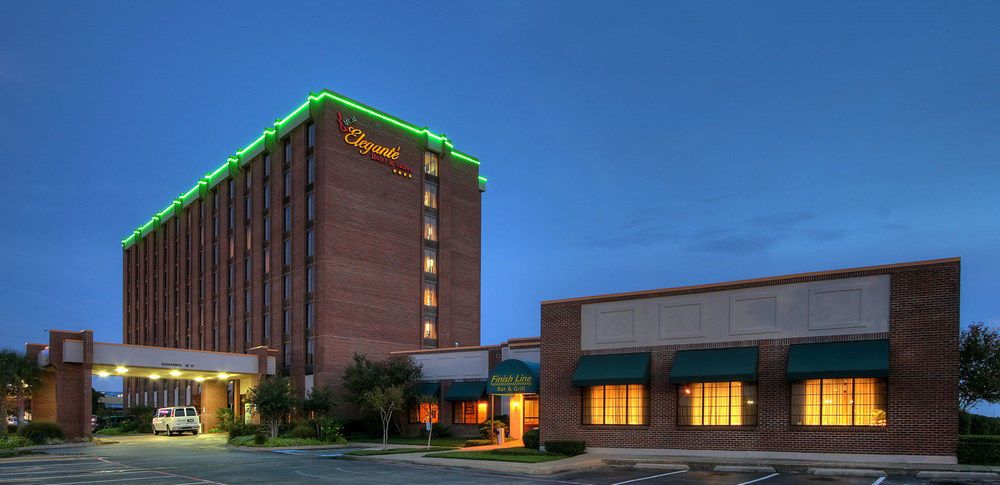MCM Elegante Hotel and Suites - photo 2