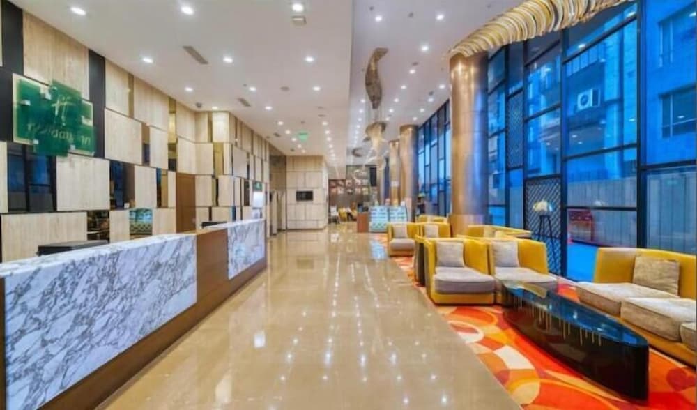 Holiday Inn Kolkata Airport