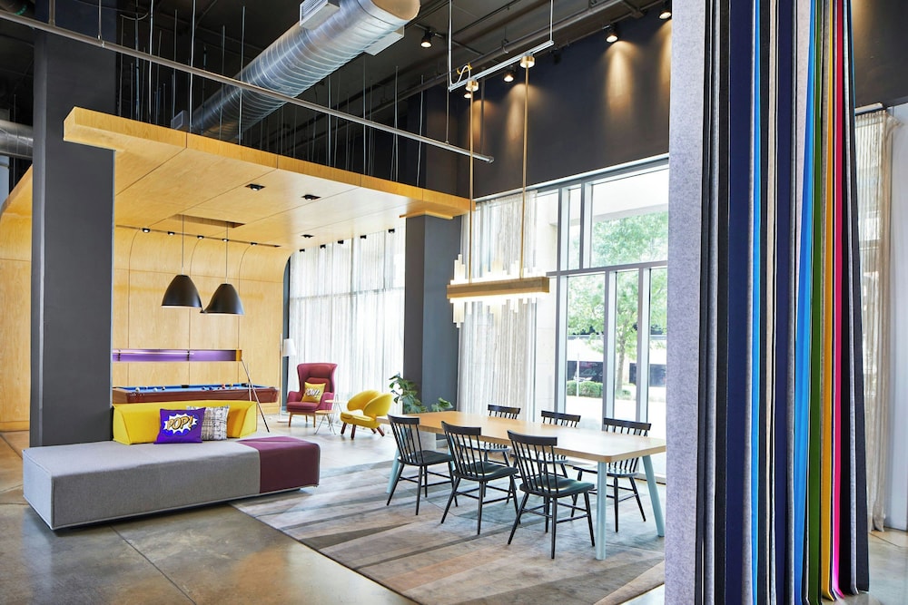 Aloft Austin at The Domain - photo 7