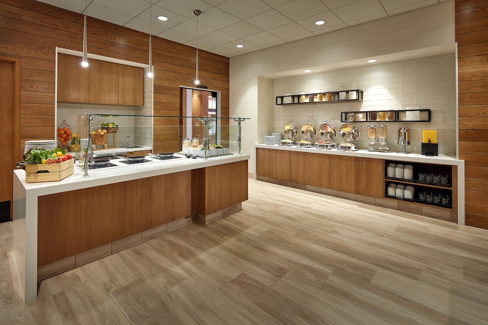 San Diego Marriott Mission Valley - photo 38