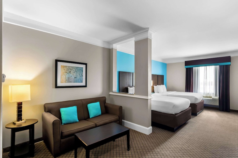 Comfort Suites at Katy Mills - photo 15