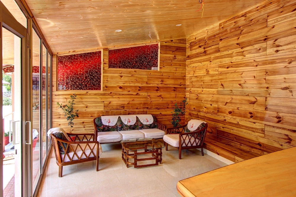 Hotel Monarch Residency — Manali — photo 3
