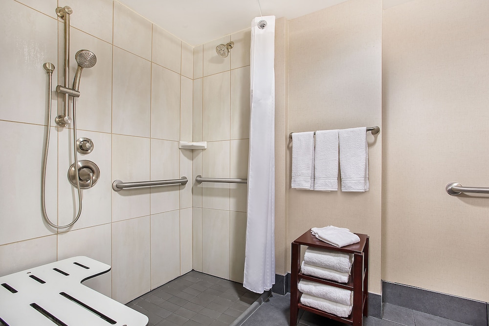 Holiday Inn University Plaza Bowling Green by IHG - photo 30