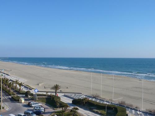 Le Beach Inh 31588 in Canet-En-Roussillon, France