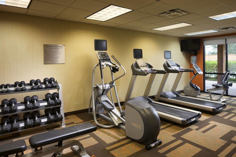 Courtyard by Marriott Brownsville - photo 35