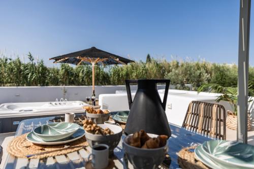 Arsenis Luxury Villas — 4-Star Luxury Hotel in Naxos, Greece