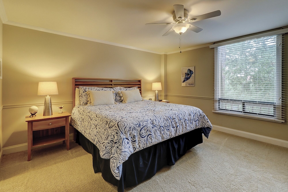 924 Cutter Court at The Sea Pines Resort - photo 2