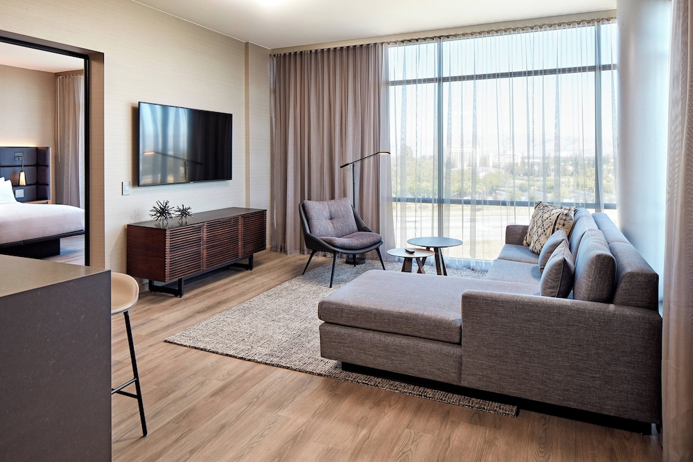 AC Hotel by Marriott San Jose Santa Clara - photo 24