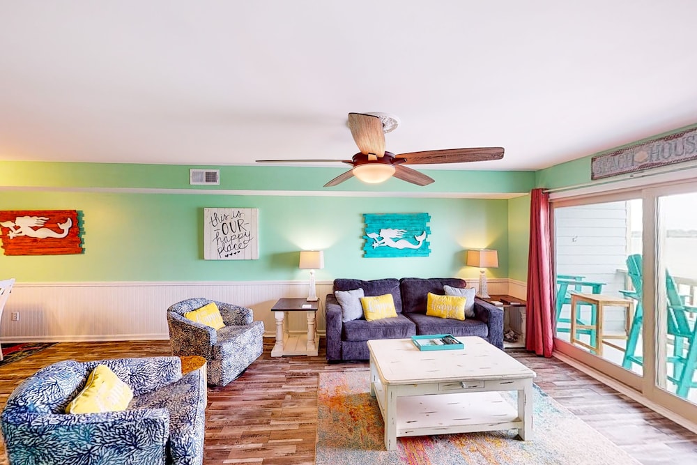 Summer House West C202 — 4-Star Luxury Hotel in Gulf Shores, United States