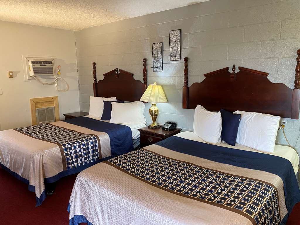Knights Inn Fairview - photo 2