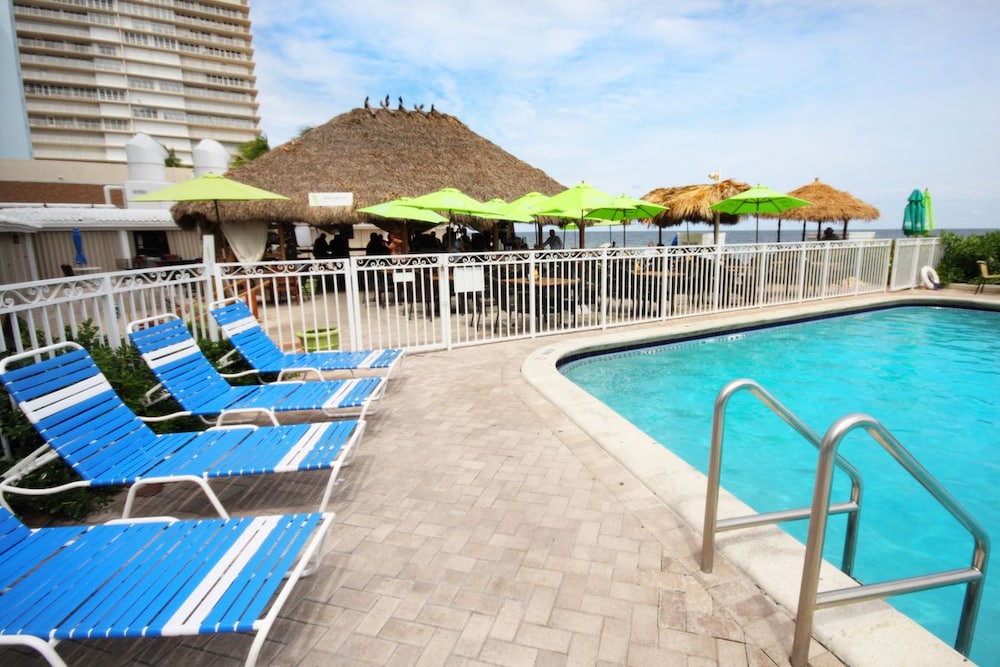 Ocean Manor Beach Hotel - photo 73