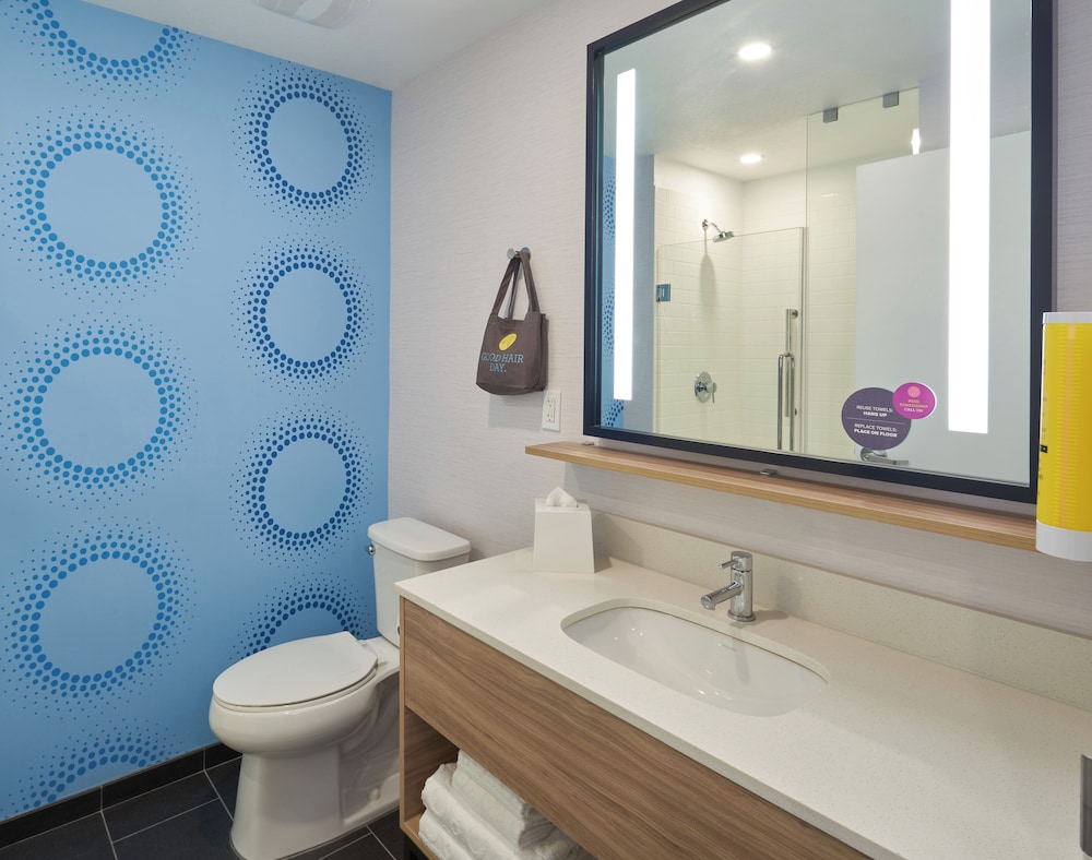 Tru by Hilton Fort Lauderdale Downtown - photo 22