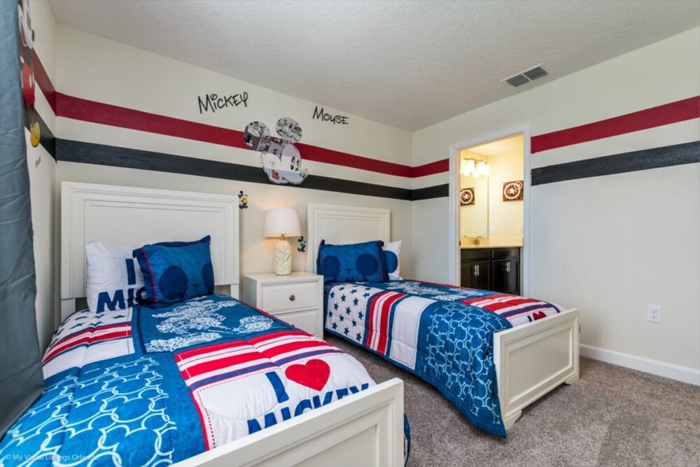 Villa in Champions Gate Resort 2570 - photo 12