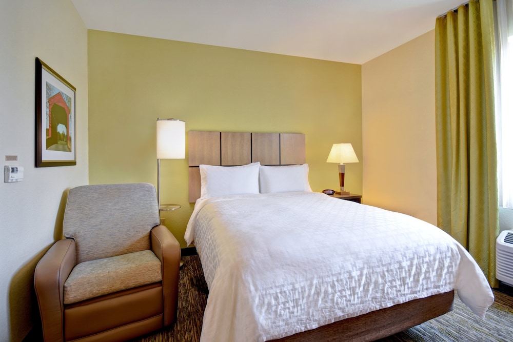Candlewood Suites St. Clairsville by IHG - photo 13