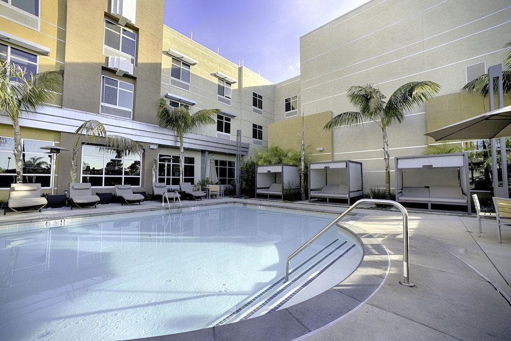 Hilton Garden Inn Santa Barbara Goleta - photo 37