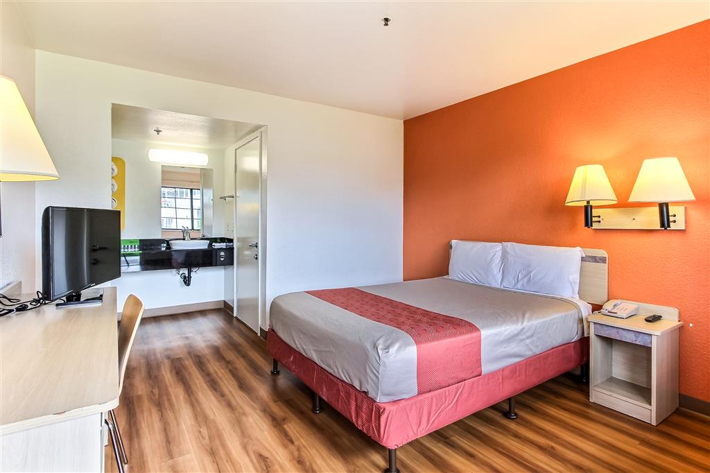 Motel 6 Salinas CA North Monterey Area - photo 8