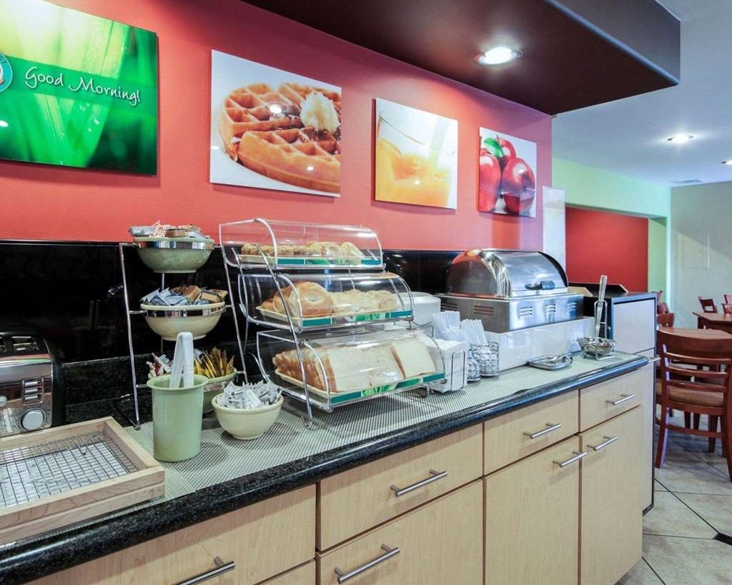 Quality Inn Airport East - photo 25