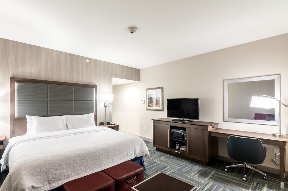 Hampton Inn Oklahoma City Northeast - photo 8