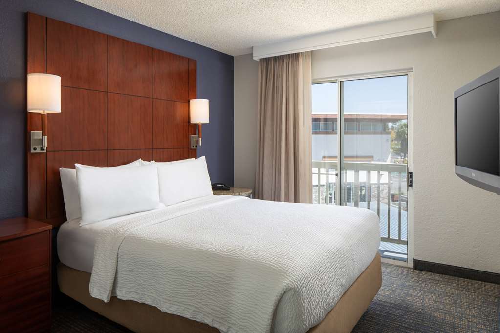 Sonesta ES Suites Carmel Mountain San Diego - photo 9