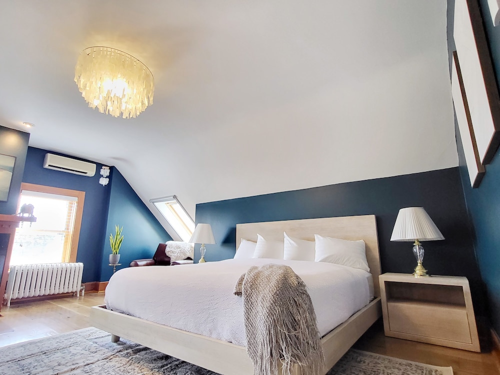 Historic GG Barnum Mansion by Heirloom Boutique Collection - photo 28