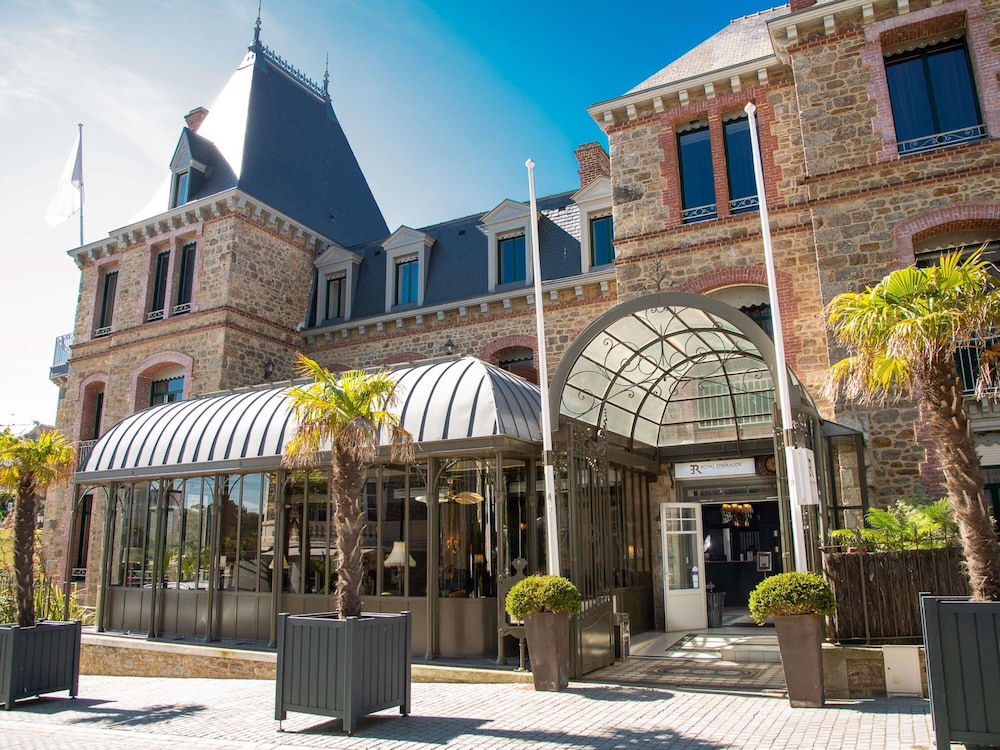 Royal Emeraude Hotel Dinard MGallery Collection in Dinard, France