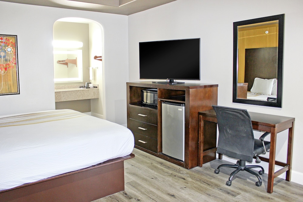 Palacio Royale Inn Houston NW Beltway 8 - photo 6