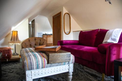 Cozy Tiny Haus Apt — 4-Star Luxury Hotel in Torrington, United States