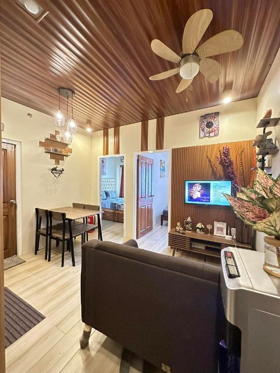 8 Spatial ForeverMC Condotel 2BR 5615 — 5-Star Luxury Hotel in Davao, Philippines