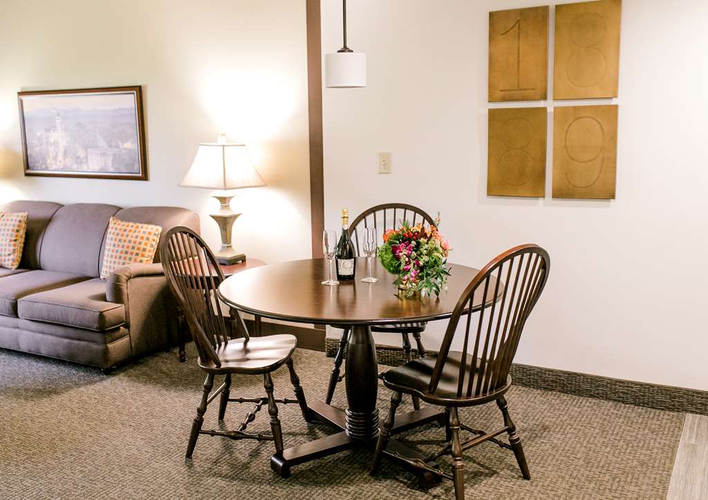 Clemson University's James F. Martin Inn - photo 23