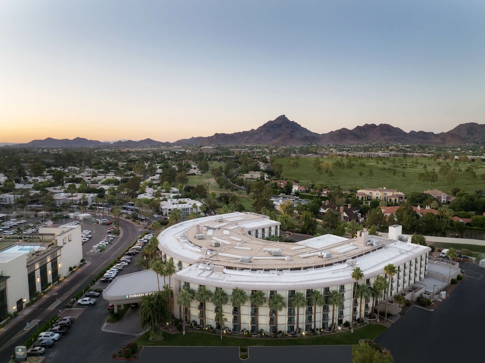 Embassy Suites by Hilton Phoenix Biltmore - photo 55