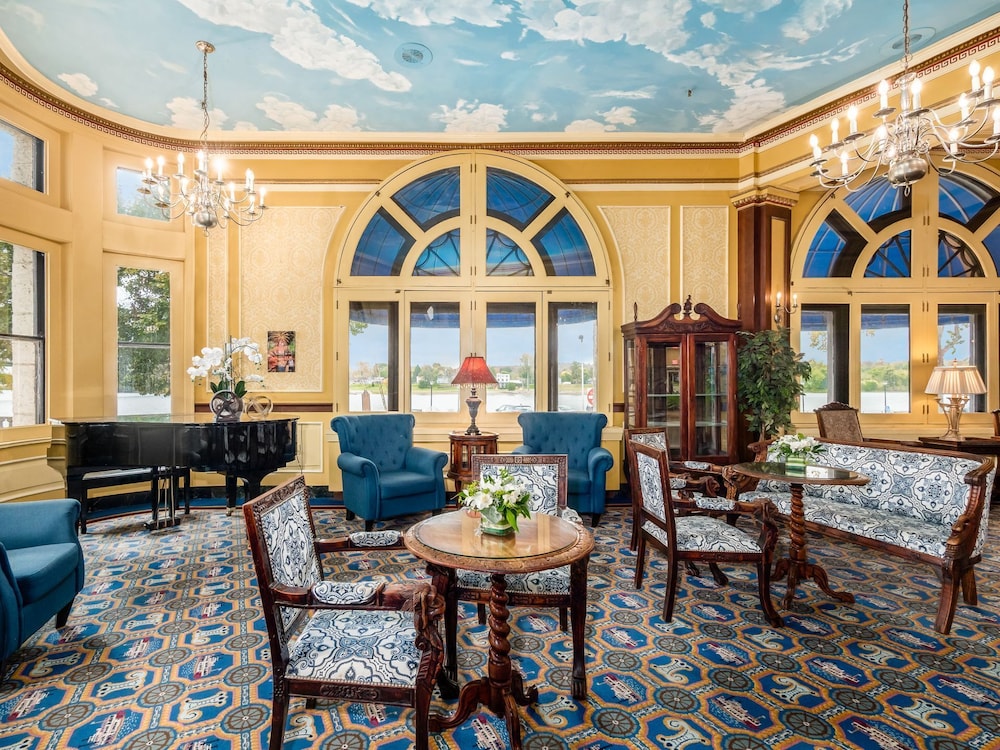 The Lafayette A grand Riverboat Era Hotel - photo 13
