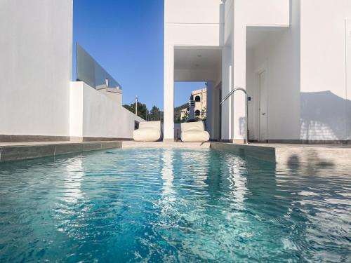 My Porto Villa — 4-Star Luxury Hotel in Limin Mesoyaias, Greece