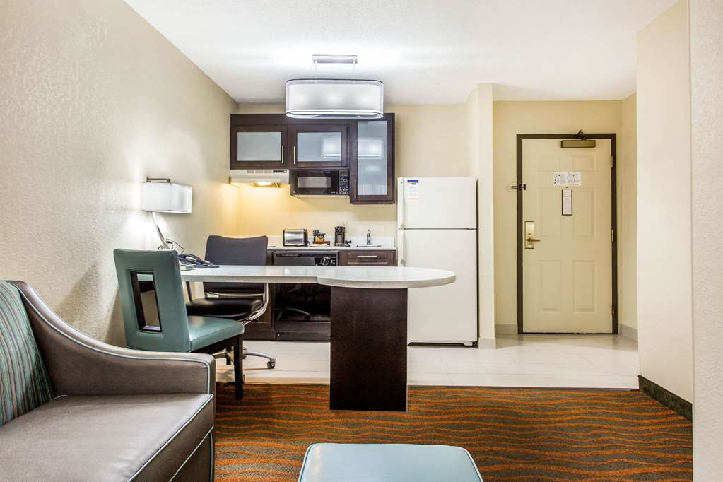 MainStay Suites Greenville Airport - photo 16