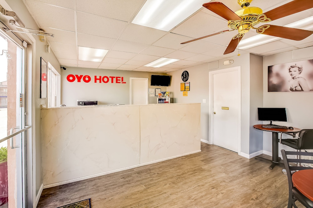 OYO Hotel Texarkana North Heights AR Hwy I 30 - photo 3