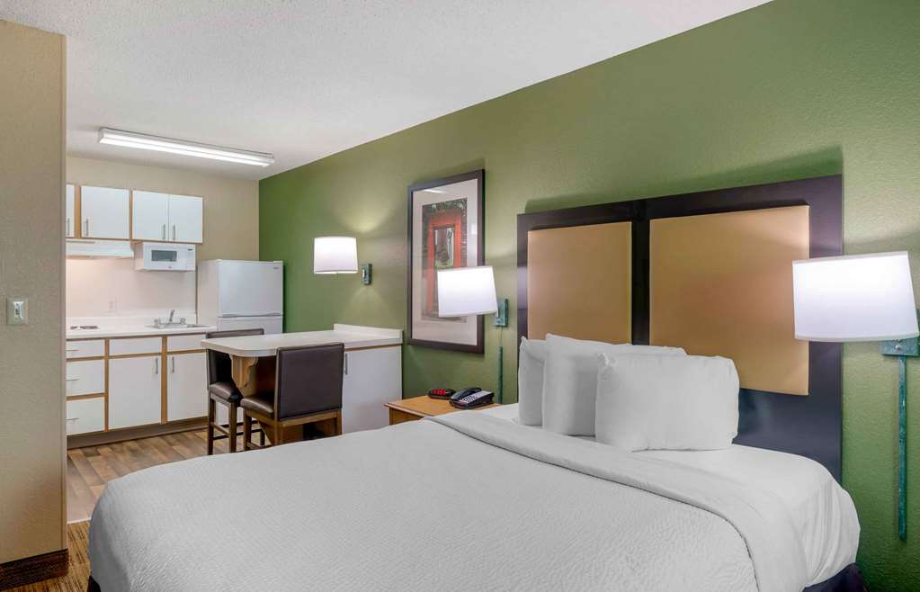 Extended Stay America Suites Washington DC Germantown Town C - photo 30