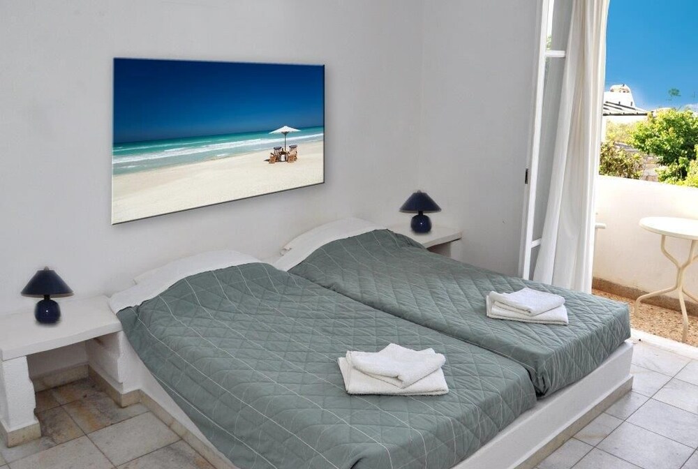 Anezina Hotel — Paros — photo 3