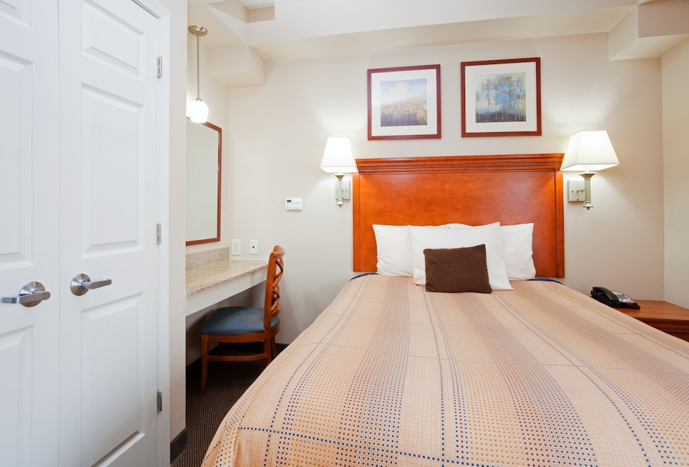 Candlewood Suites Jacksonville by IHG - photo 14