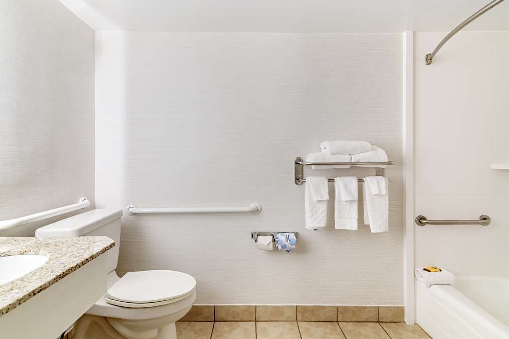 Best Western Springfield Hotel - photo 37