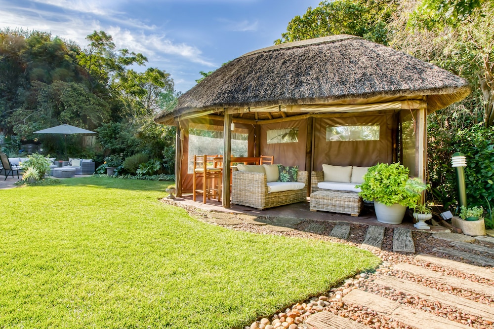Highlands Lodge Guest House